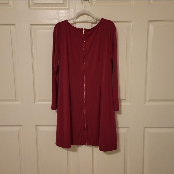 Vince Camuto burgundy long-sleeved midi dress - Picture 7 of 9